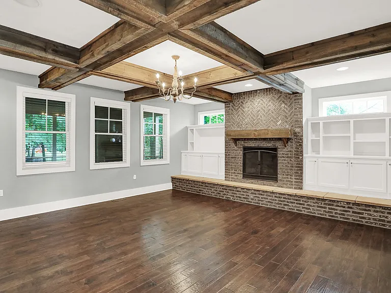 16893 Oak Manor Dr — Photo 7