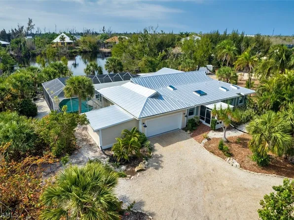 9470 Balsa Ct, Sanibel, FL 33957