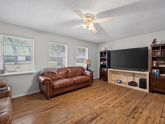 4th image of 8204 Starnes Rd