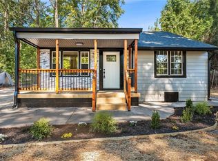 1715 McKnight Mill Rd, Greensboro, NC 27405
