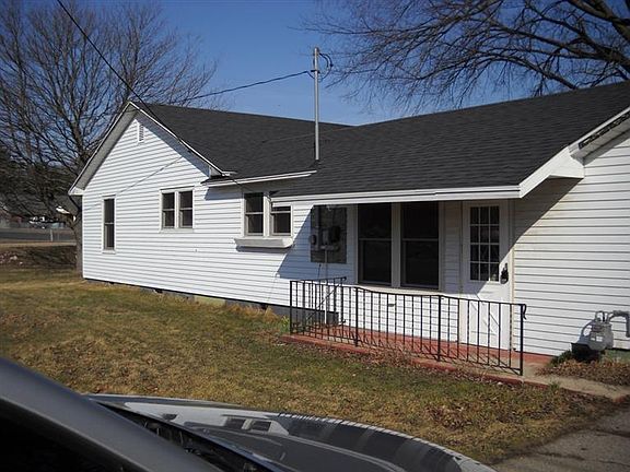 2nd image of 314 N Jebavy Dr
