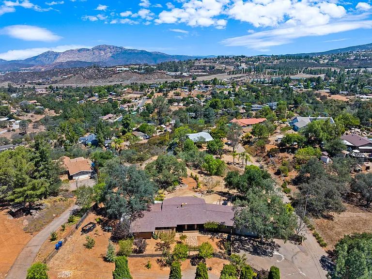 1448 Terracita Ln — Photo 31
