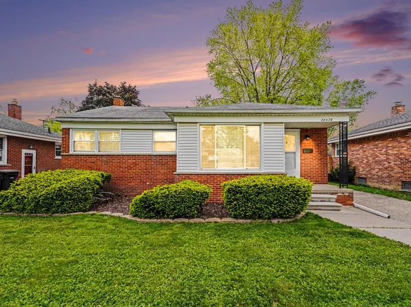 28429 Cleveland St, Livonia, MI 48150