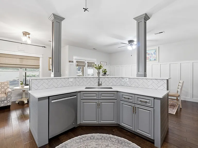34 Brittany Way — Photo 18