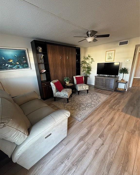 1st image of 204 47TH AVENUE DRIVE W #125