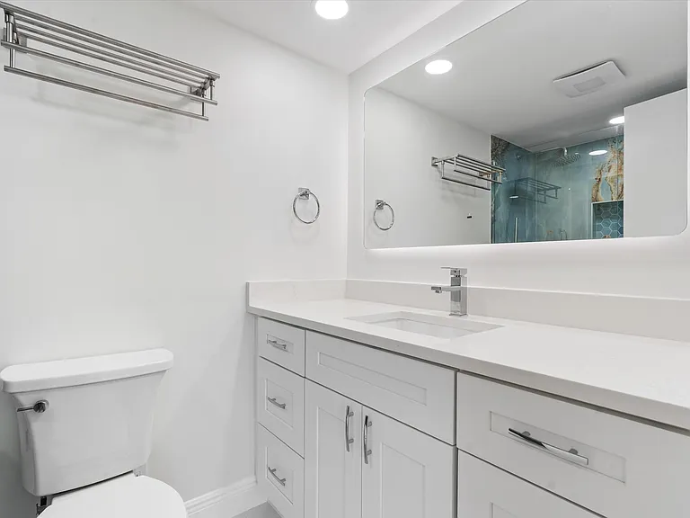 3300 S Ocean Blvd #617C — Photo 17