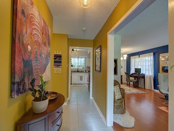 5th image of 2901 Chelsea Dr