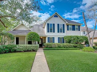 2710 River Birch Dr, Sugar Land, TX 77479