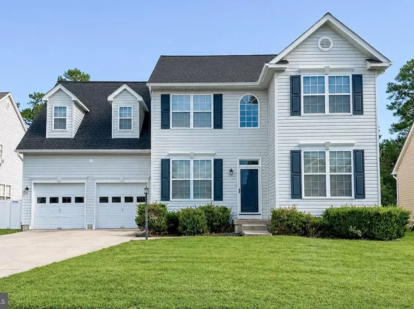 21564 Gordon Ct, Lexington Park, MD 20653