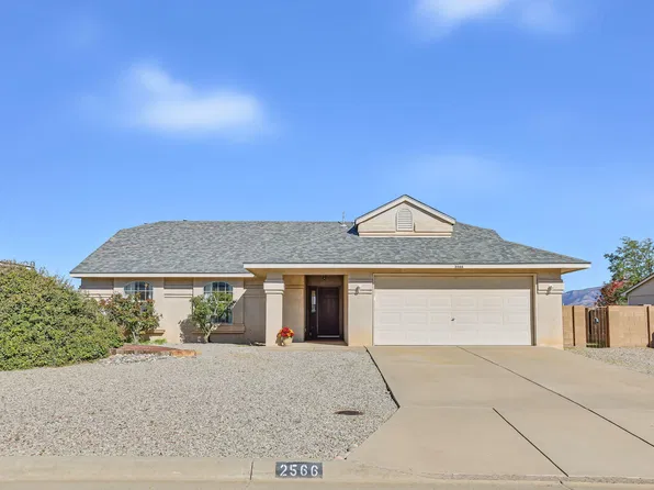 2566 Diamond Peak Dr NE, Rio Rancho, NM 87144