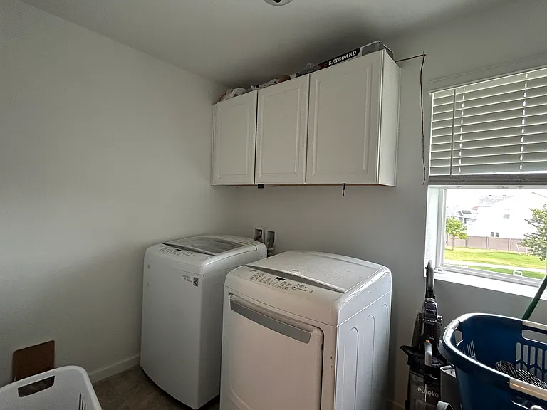 846 White Crow St — Photo 13