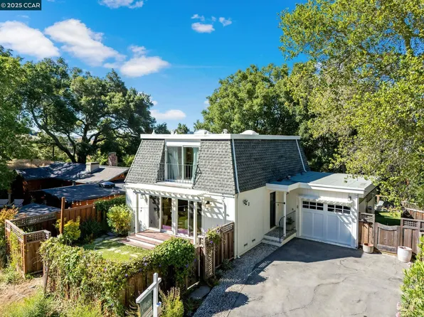 2 Birch Ct, Orinda, CA 94563