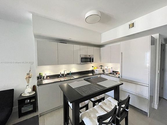 2nd image of 1010 Brickell Ave Unit 3110