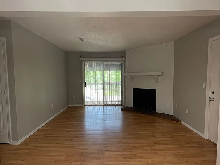 Ironwood Apartments — Photo 29