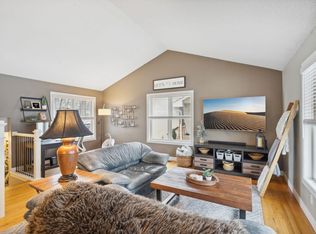 4406 Woodgate Cv, Eagan, MN 55122