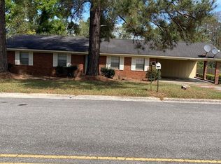 517 Ben Carver Rd, Douglas, GA 31535