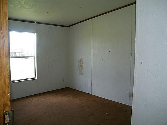 4th image of 8812 Jeanes Ln