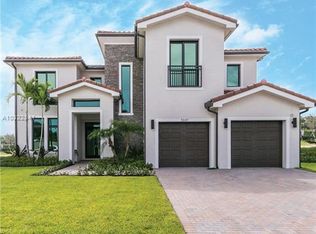 5647 Brookfield Cir E, Hollywood, FL 33312