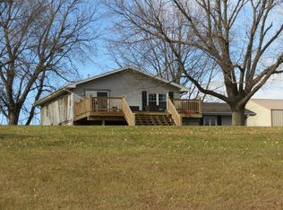 15528 Columbine Ln, Council Bluffs, IA 51503