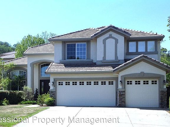 2nd image of 6026 Ladero Way
