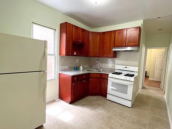 2nd image of 4620 Bowne St Floor 1