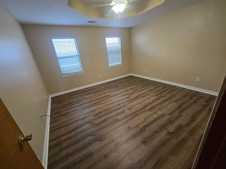 333B Edgewood Dr — Photo 9