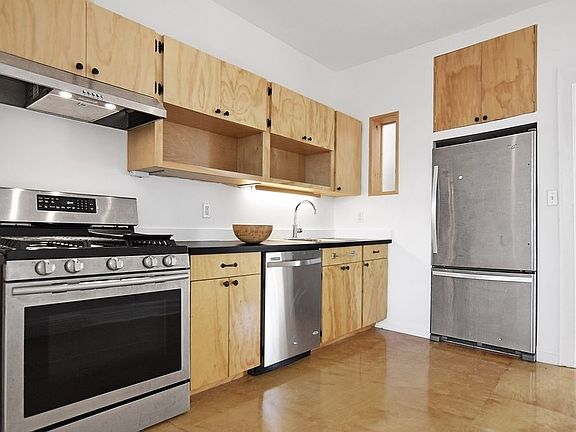 3rd image of 5427 Nurge Ave #2