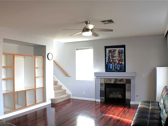 5th image of 2344 Kenneth Ave