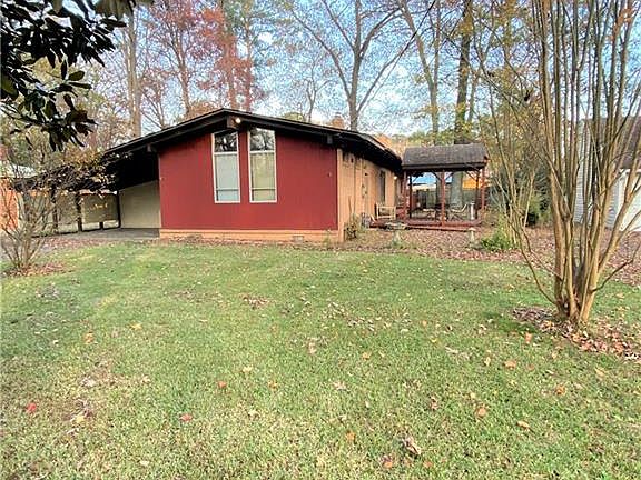 3rd image of 3609 Forrest Haven Ln