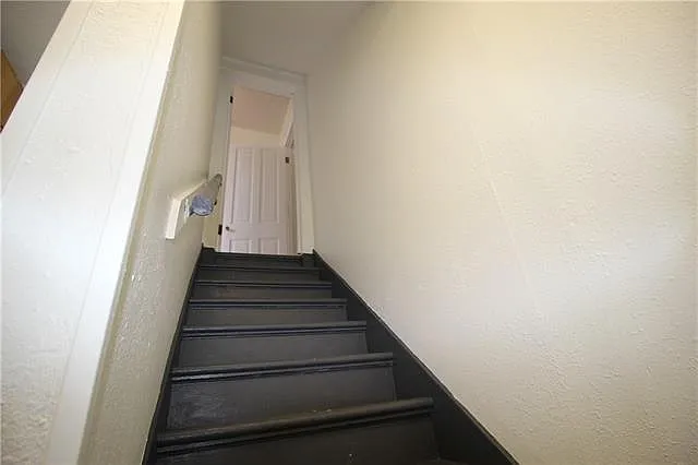 3302 Napoleon Ave #A — Photo 4