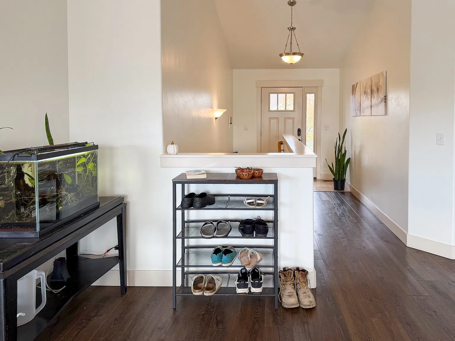 5 bed, 3220 sqft, $2,950 — Photo 3