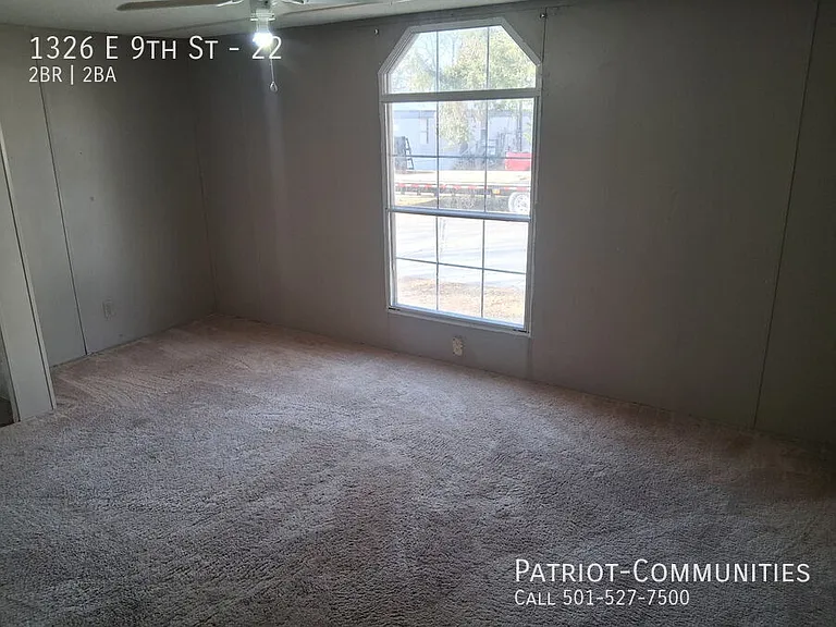 1326 E 9th St #22 — Photo 13