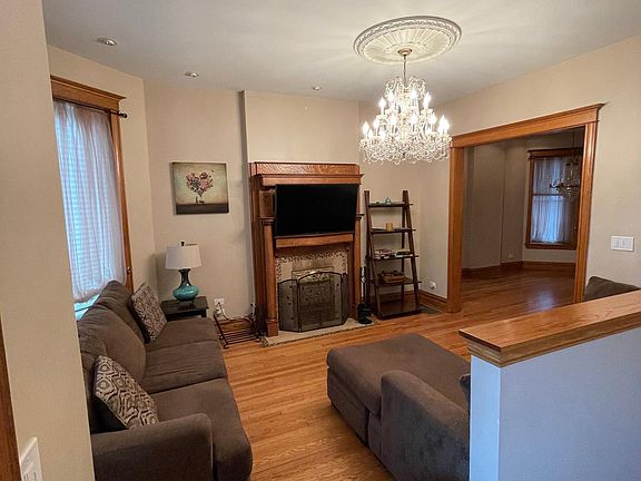 2nd image of 3240 S Union Ave #1