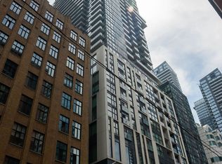87 Peter St UNIT 4209, Toronto, ON M5V 2G4