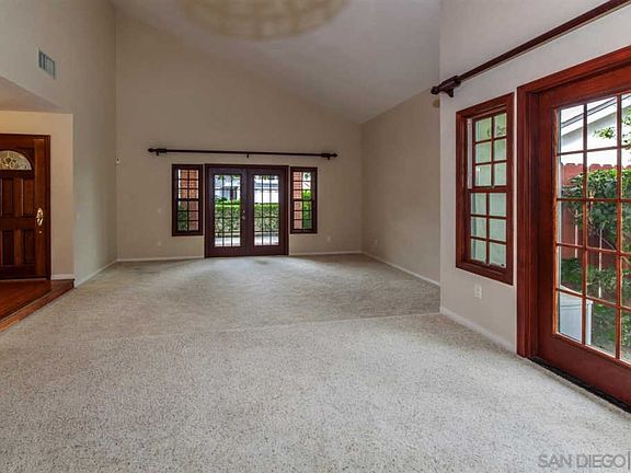 4th image of 10068 Riverhead Dr