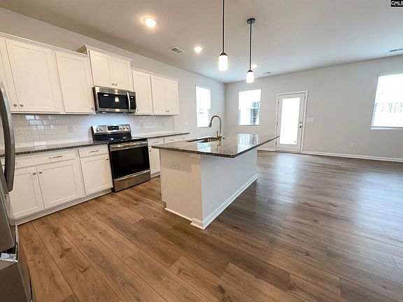 2nd image of 1365 Highway 1