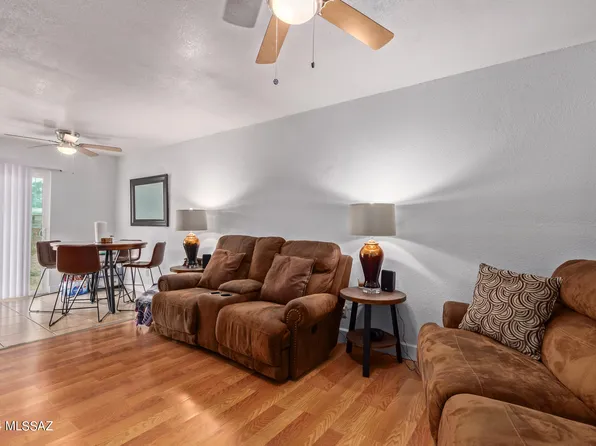 4209 E Valentine St, Tucson, AZ 85711