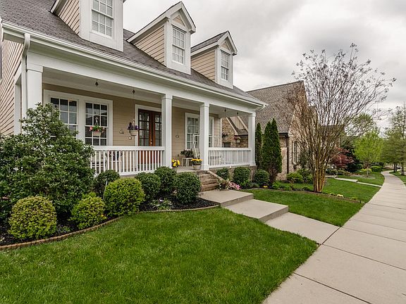 2nd image of 3841 Somers Ln