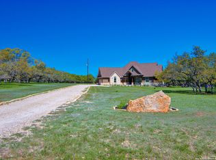 489 Viento Cv, Blanco, TX 78606
