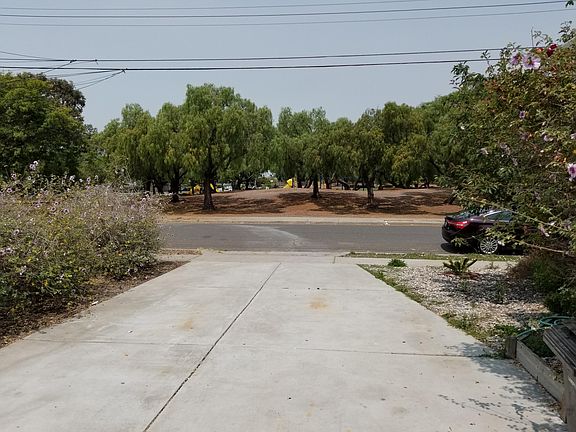 5th image of 6934 Cabernet Ave