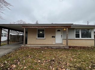 2300 Central Rd, Rolling Meadows, IL 60008
