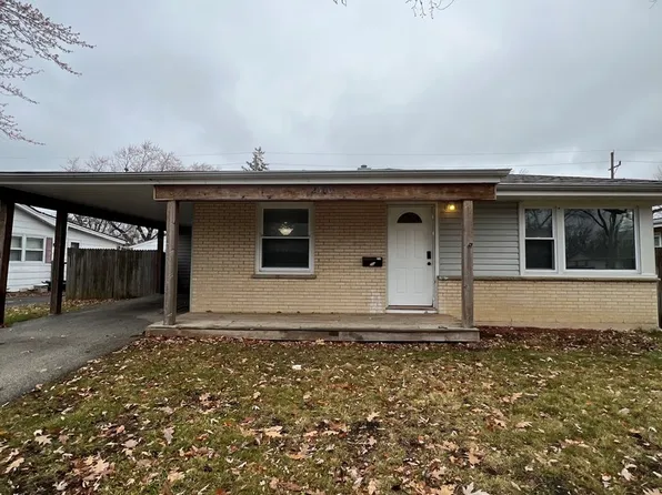 2300 Central Rd, Rolling Meadows, IL 60008
