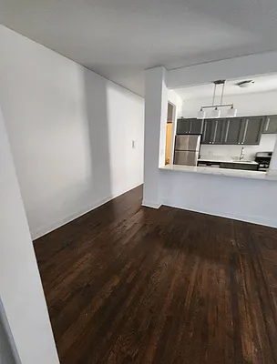 Rented by Grand Group Realty | media 2