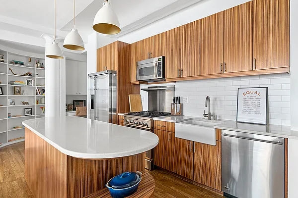 Sold by Compass | media 3