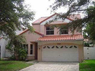 3880 Amalfi Dr, Hollywood, FL 33021