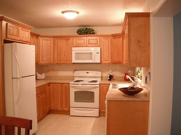 2nd image of 103 Allen Ave