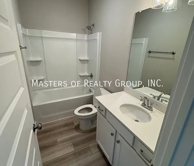 10340 Middleton Rd — Photo 4