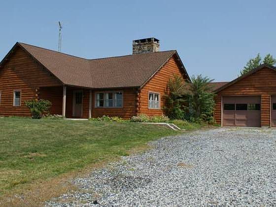 2nd image of 621 Quaker Run Rd
