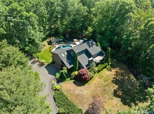 84 Sawmill Road, Branford, CT 06405