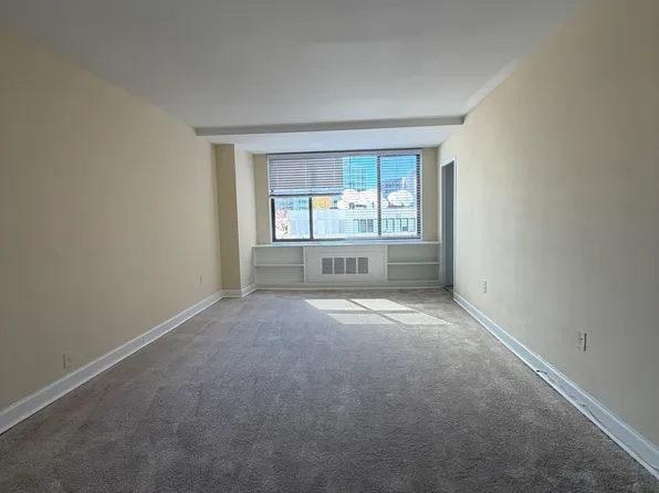1023 Arlington Blvd #527, Arlington, VA 22209